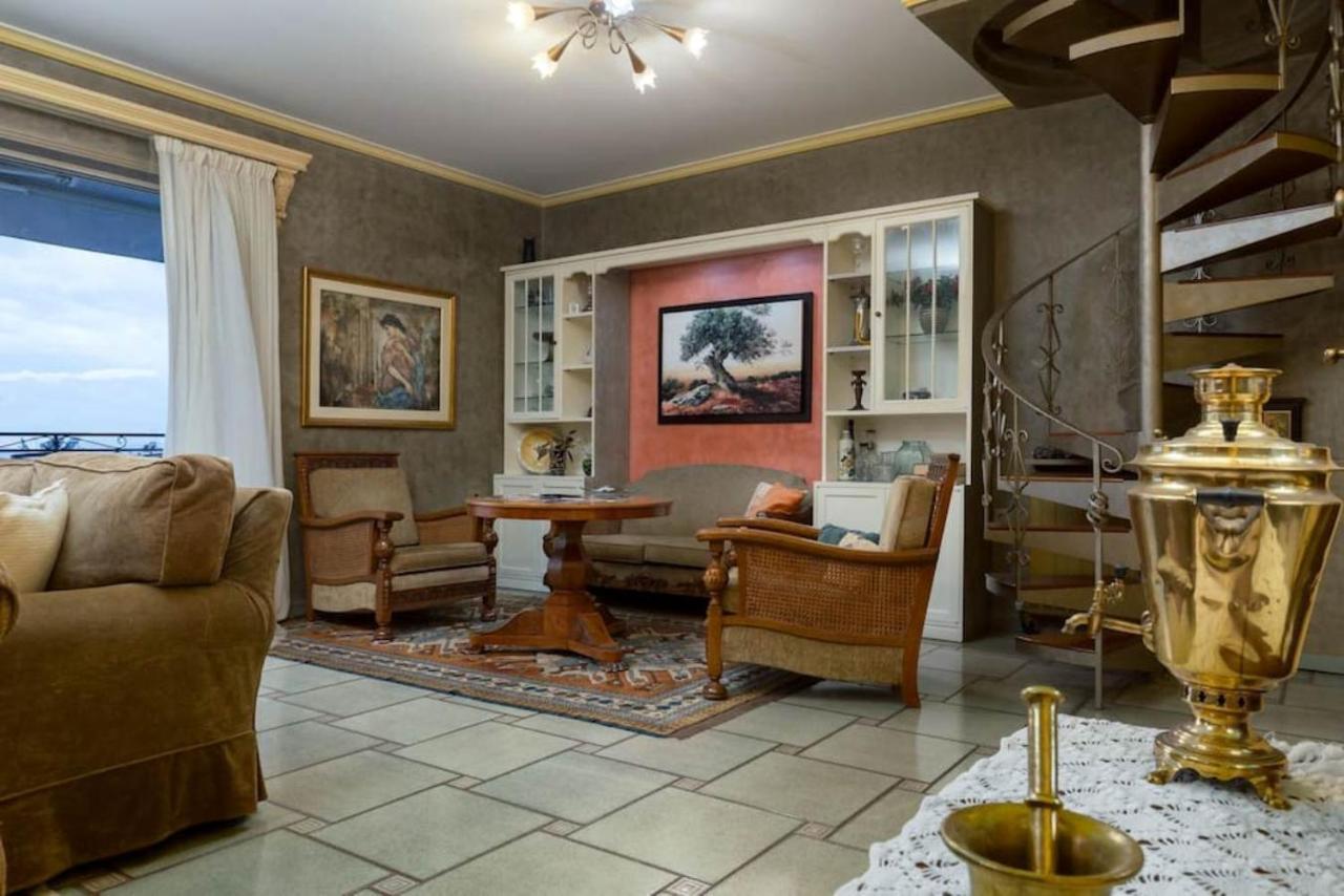 165 Sm Penthouse Maisonette Apartment Athen Exterior foto